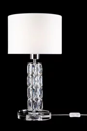   
                        
                        Настільна лампа VASMAR (Україна) 54907    
                         у стилі Класика.  
                        Тип джерела світла: світлодіодна лампа, змінна.                                                 Кольори плафонів і підвісок: Білий, Прозорий.                         Матеріал: Тканина, Скло.                          фото 1